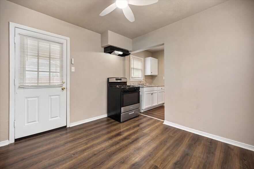 More Photos Of 3837 Earl St, Fort Worth Multifamily For Sale