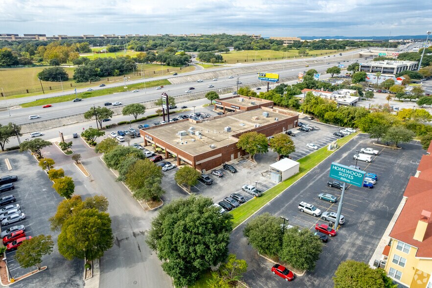 More Photos Of 9951-9999 W Interstate 10, San Antonio General Retail For Lease
