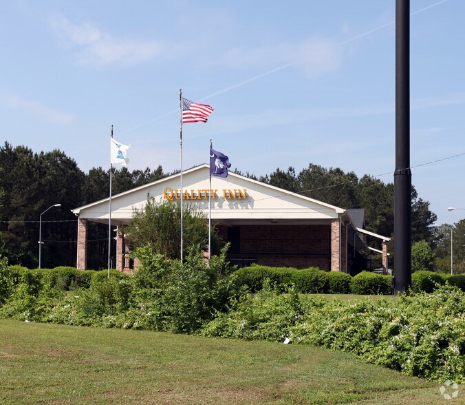More Photos Of 3031 Paxville Hwy, Manning Hotel For Sale