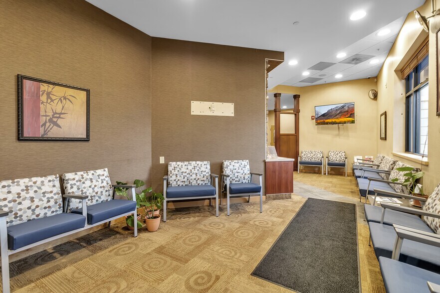 More Photos Of 2099 Niagara Falls Blvd, Amherst Medical For Sale