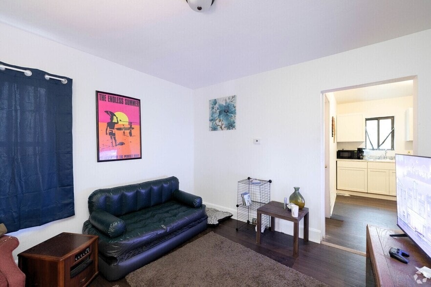 More Photos Of 408 Roosevelt Ave, Endicott Multifamily For Sale