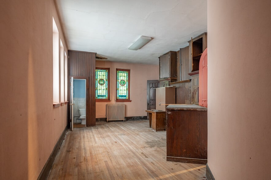 More Photos Of 85 Pulaski St, Torrington Religious Facility For Sale