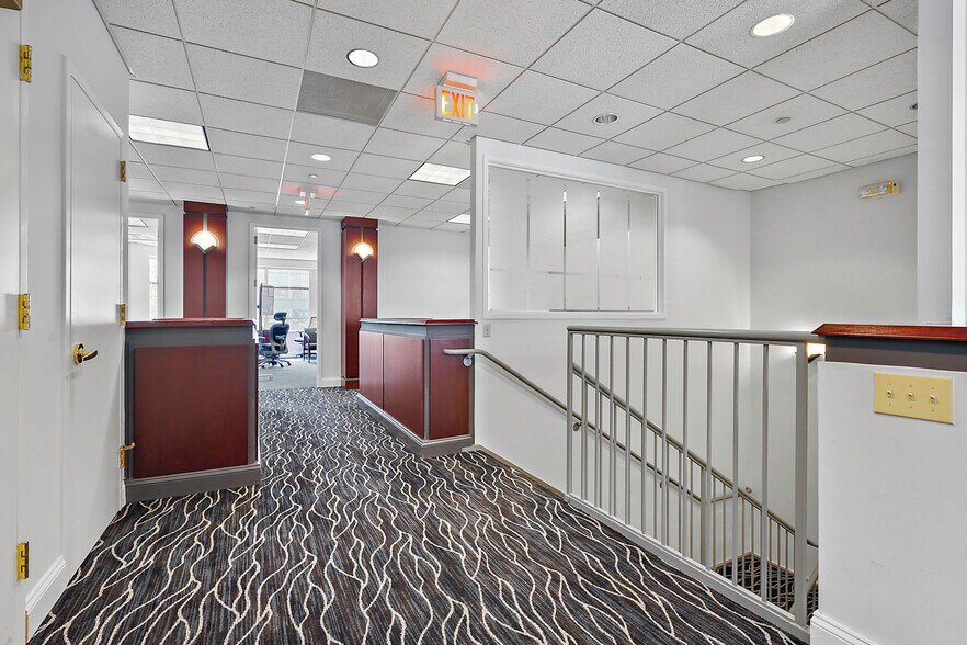 More Photos Of 1631-1663 Prince St, Alexandria Medical For Lease