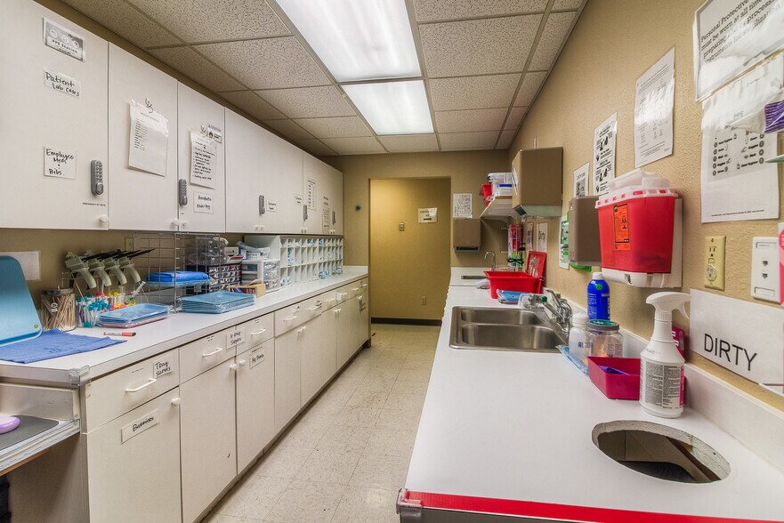 More Photos Of 2201 E Edison Rd, Sunnyside Office For Sale