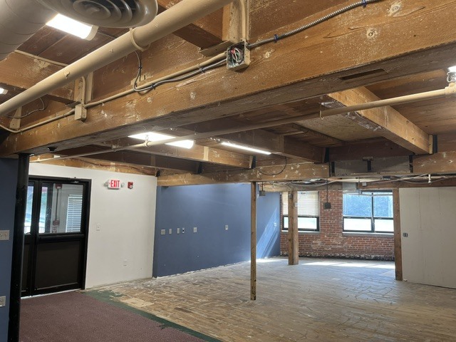 More Photos Of 50 Grove St, Salem Office For Lease