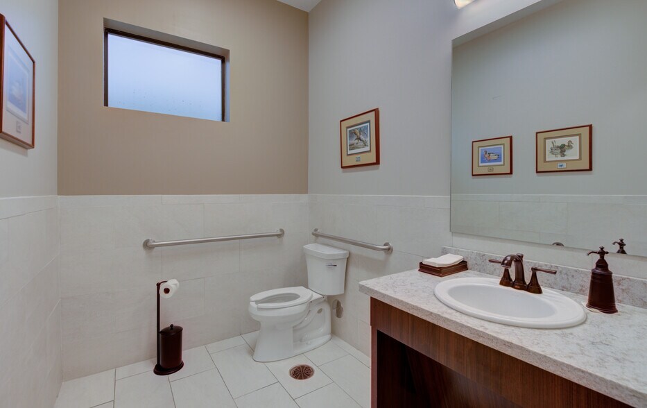More Photos Of 13625 Ronald Reagan Blvd, Cedar Park Medical For Lease