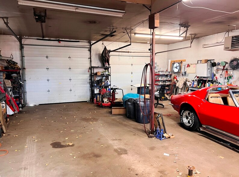 More Photos Of 10 Washington St NE, Brainerd General Retail For Sale