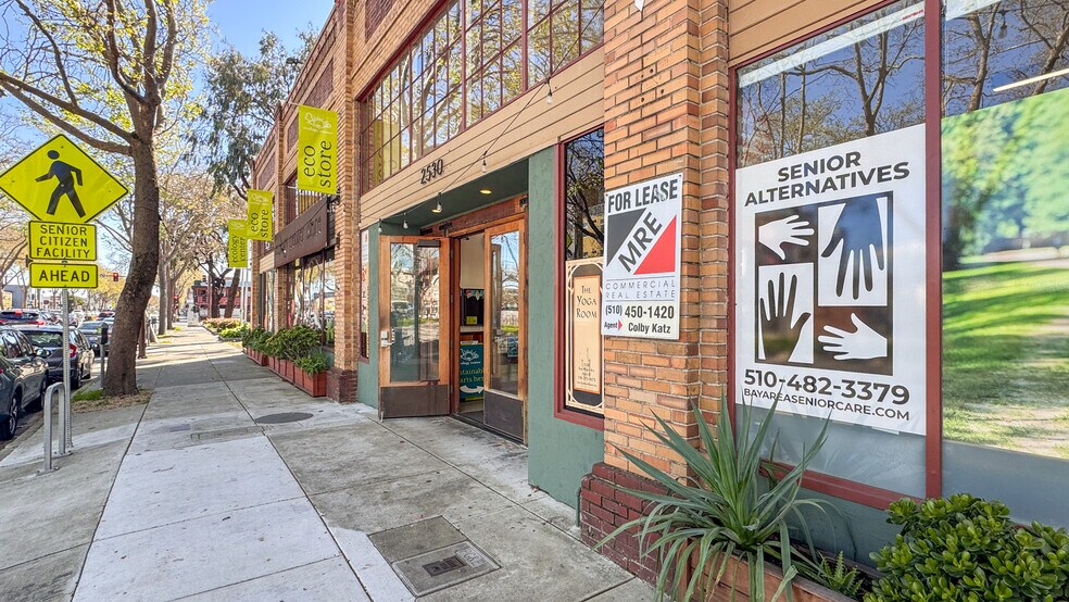 More Photos Of 2530 San Pablo Ave, Berkeley Office For Lease