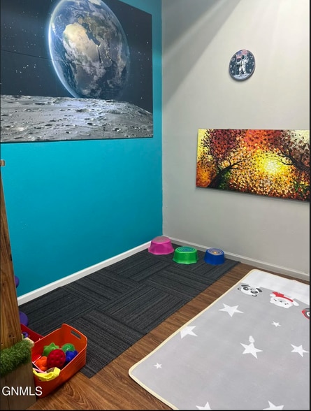 More Photos Of 214 6th Ave NE, Jamestown General Retail For Sale