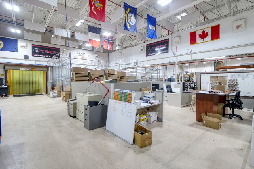 More Photos Of 151 Capital Dr, West Springfield Warehouse For Lease