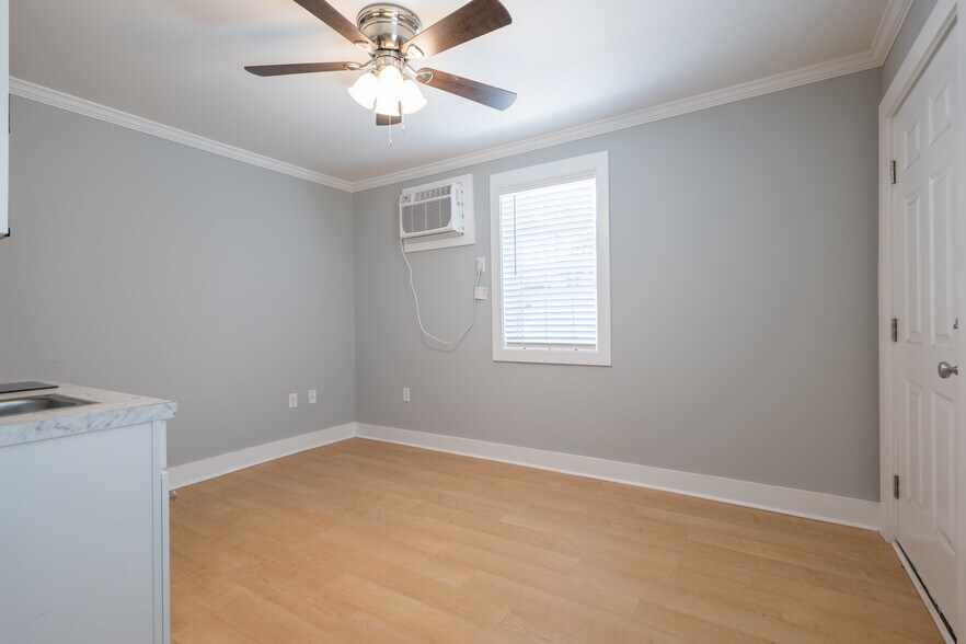 More Photos Of 149 West Thigpen Avenue, Lakeland Apartments For Sale