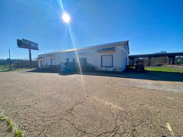 More Photos Of 115 Nehi Cir, Mccomb Industrial For Sale