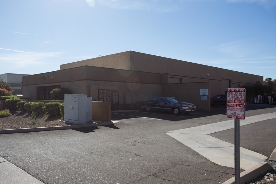 More Photos Of 216-228 S Clark Dr, Tempe Manufacturing For Lease