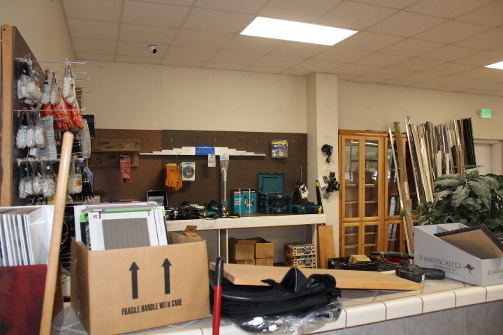 More Photos Of 1734 Highway 43 S, Demopolis Flex For Sale