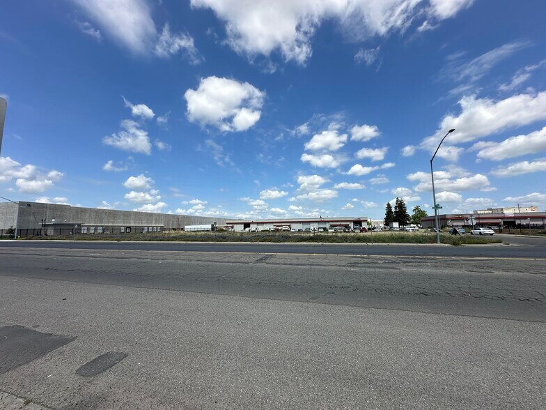 More Photos Of Whitmore Ave & Nickerson Dr, Modesto Land For Sale