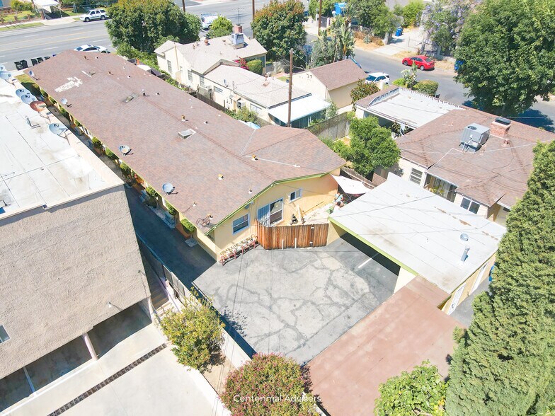 More Photos Of 13548 Burbank Blvd, Van Nuys Apartments For Sale