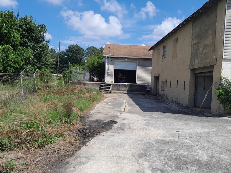 More Photos Of 9135 S Main St, Jonesboro Light Manufacturing For Sale