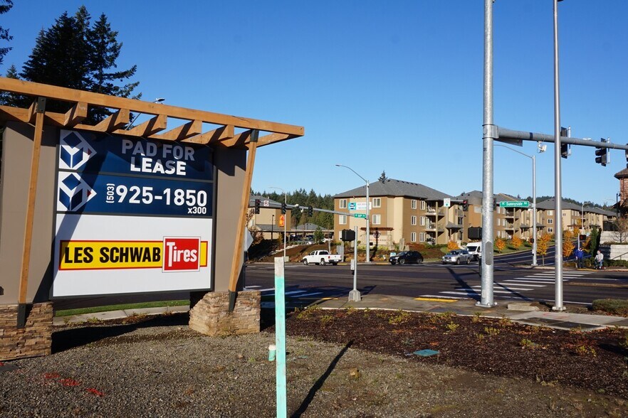 More Photos Of 16920 SE Sunnyside Rd, Happy Valley Freestanding For Lease