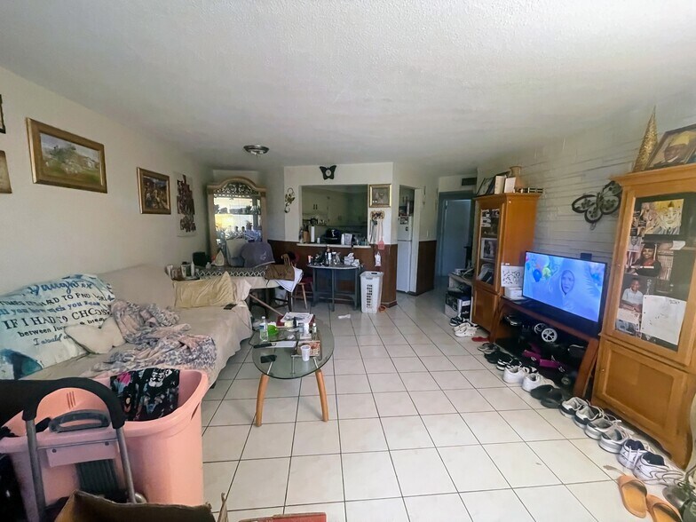More Photos Of 3760 SW 1st St, Fort Lauderdale Apartments For Sale