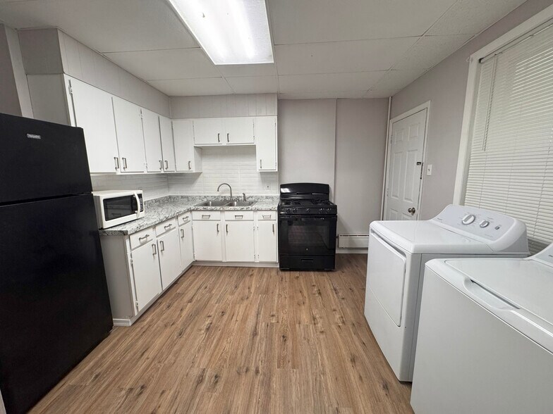 More Photos Of 58 N Sherman St, Wilkes-Barre Apartments For Sale