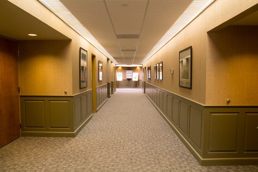 More Photos Of 550 Orchard Park Rd, West Seneca Medical For Lease