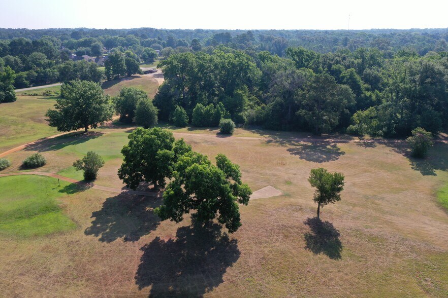 More Photos Of 2330 Country Club Rd, Palestine Land For Sale
