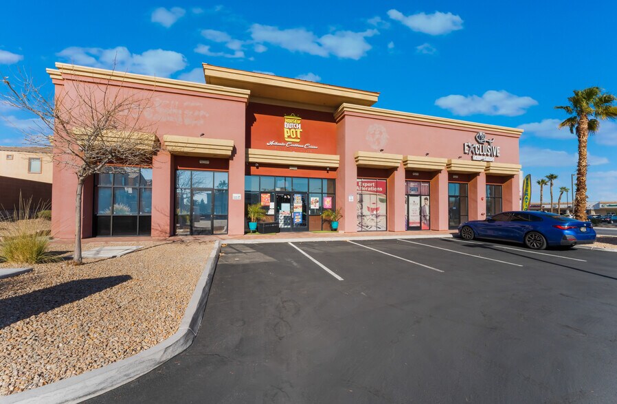 More Photos Of 4255 S Durango Dr, Las Vegas Freestanding For Lease