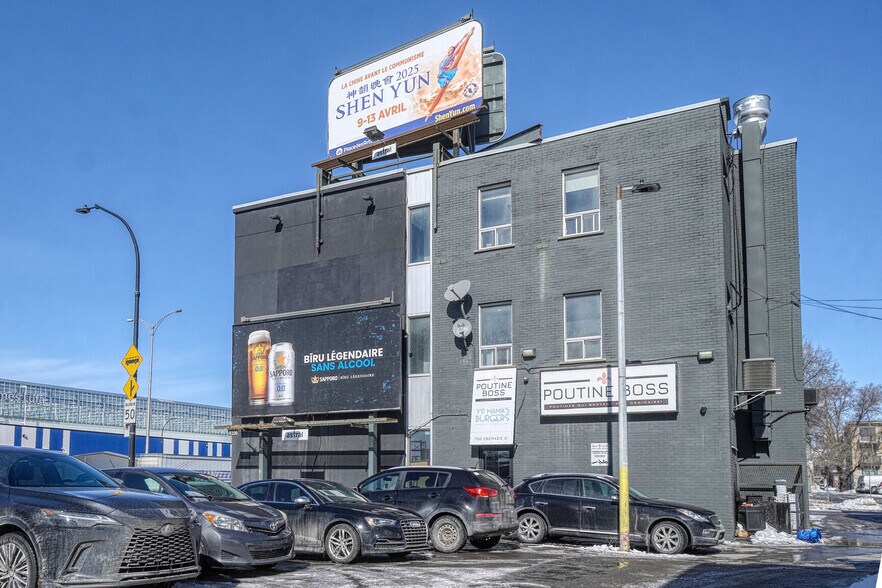 More Photos Of 750-760 Boul Crémazie O, Montréal Office For Sale