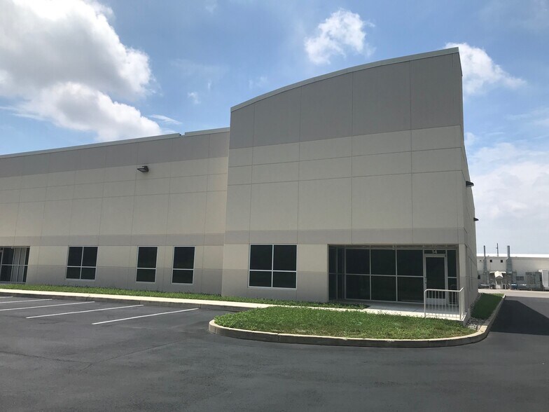 More Photos Of 140 Concord Rd, Aston Warehouse For Lease