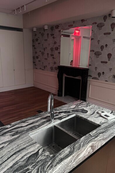 More Photos Of 254 Fifth Ave, New York Office For Lease