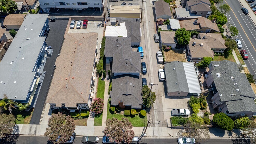 More Photos Of 310-312 Cornell Dr, Burbank Apartments For Sale