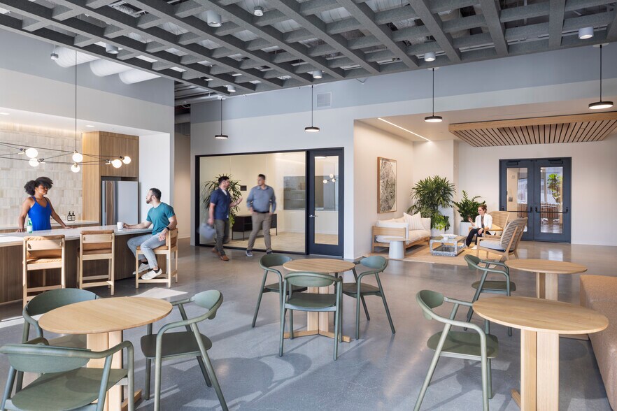 More Photos Of 384 Oyster Point Blvd, South San Francisco Unknown For Lease