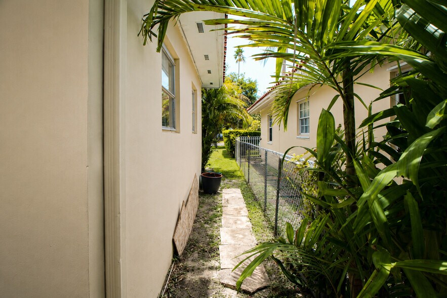 More Photos Of 3300 Segovia St, Coral Gables Land For Sale
