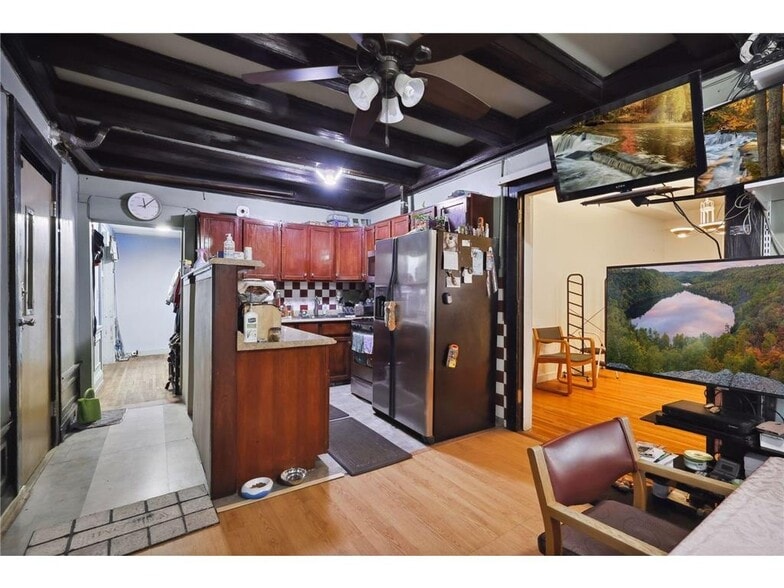 More Photos Of 2110 1st Ave S, Minneapolis Apartments For Sale
