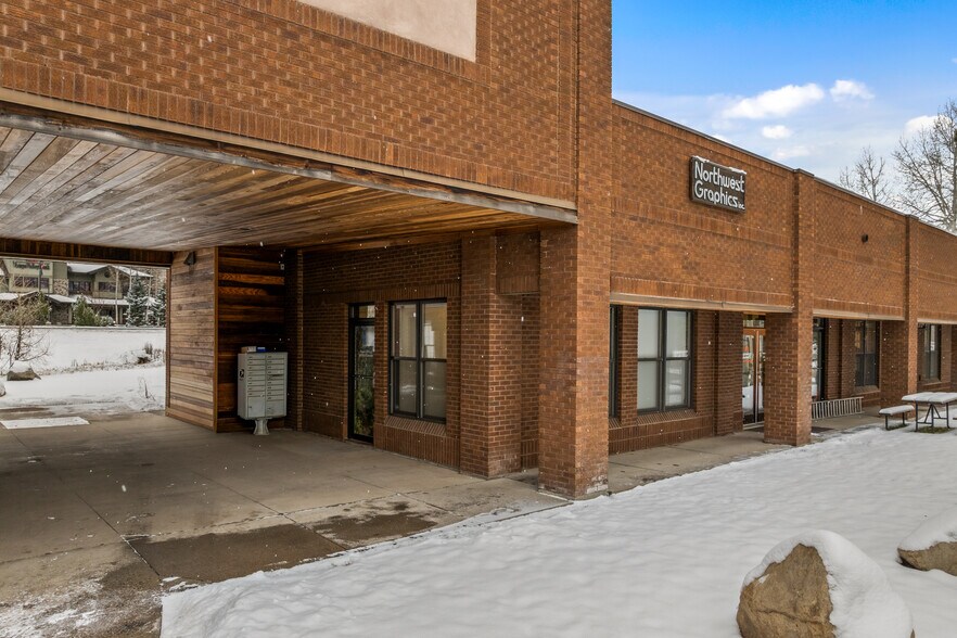 More Photos Of 625 S Lincoln Ave, Steamboat Springs Office For Lease