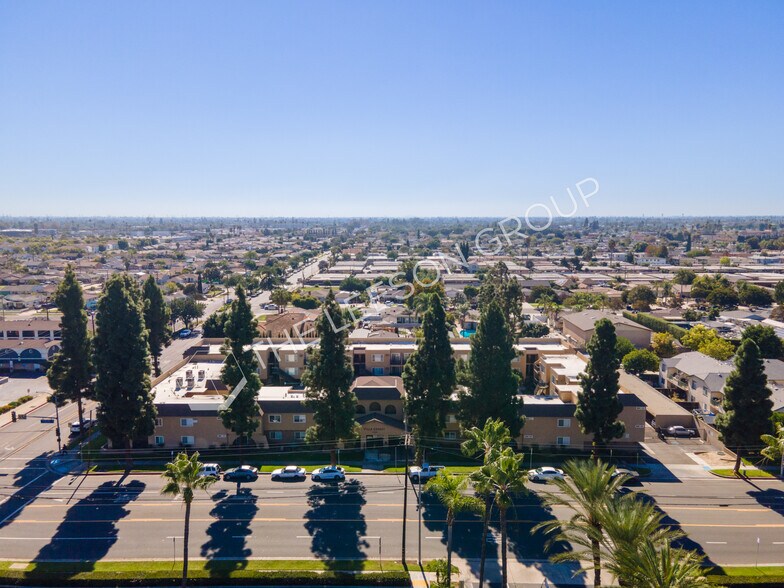 Primary Photo Of 7720 Crescent Ave, Buena Park Apartments For Sale