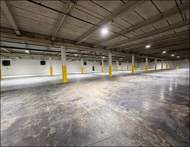 More Photos Of 901 NW 31st Ave, Fort Lauderdale Warehouse For Sale