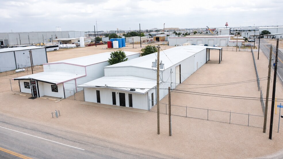 Primary Photo Of 7007 County 1283 Rd, Odessa Warehouse For Lease