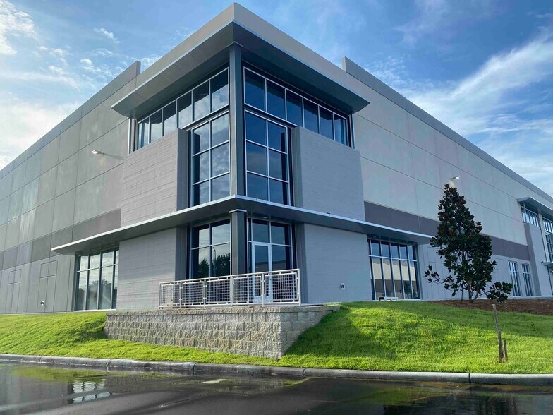 More Photos Of 9210 E Columbus Dr, Tampa Unknown For Lease