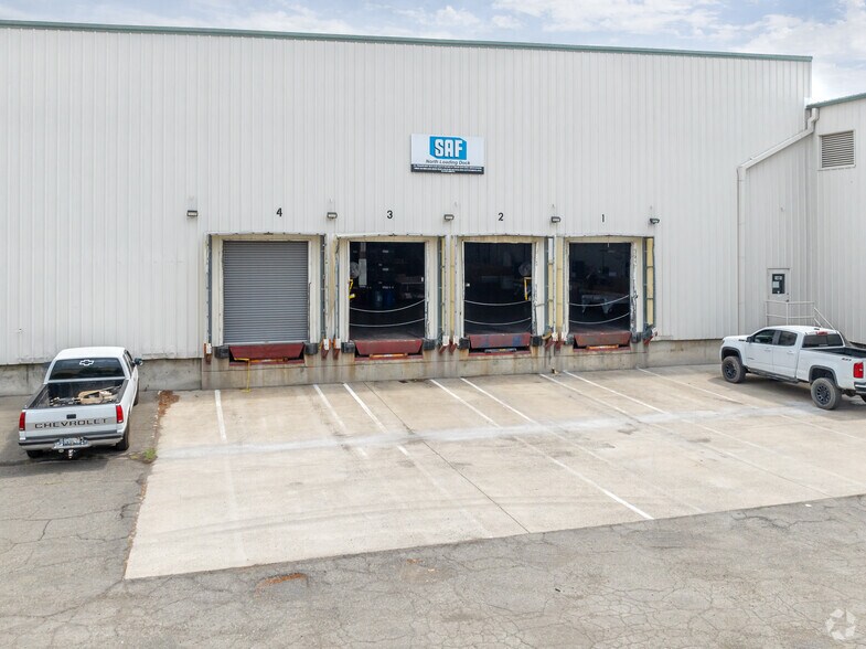 More Photos Of 4300-4356 Caterpillar Rd, Redding Manufacturing For Sale