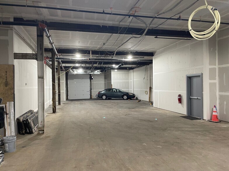 More Photos Of 621-25 Reed St, Philadelphia Apartments For Lease