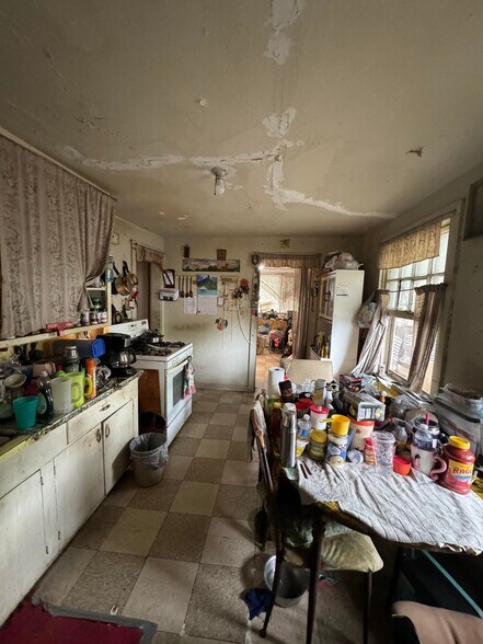 More Photos Of 428 Runnels Ave, San Antonio Office For Sale