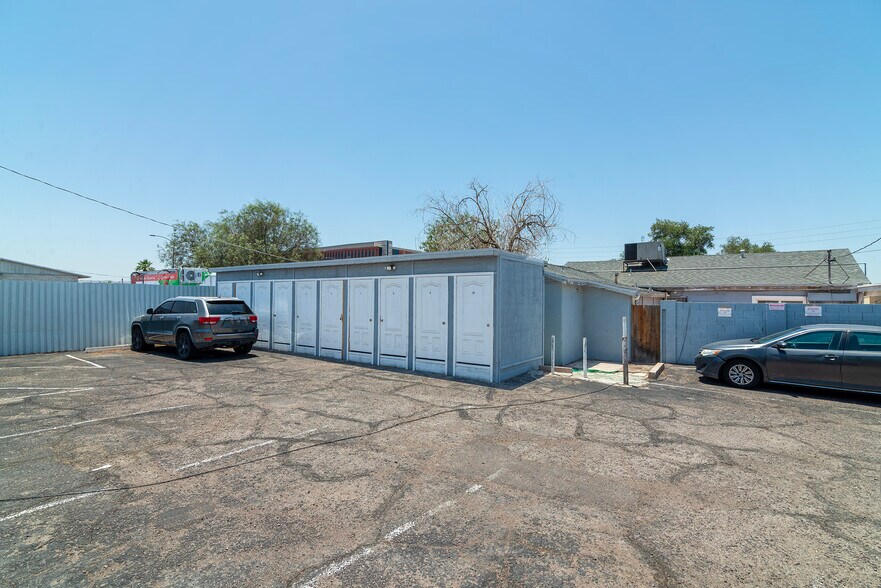 More Photos Of 525 N 32nd St, Phoenix Apartments For Sale