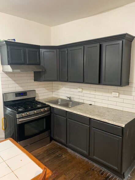 More Photos Of 2318 S Homan Ave, Chicago Apartments For Sale