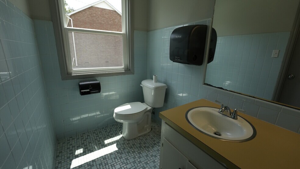 More Photos Of 1281 Ebenezer Rd, Rock Hill Office For Lease