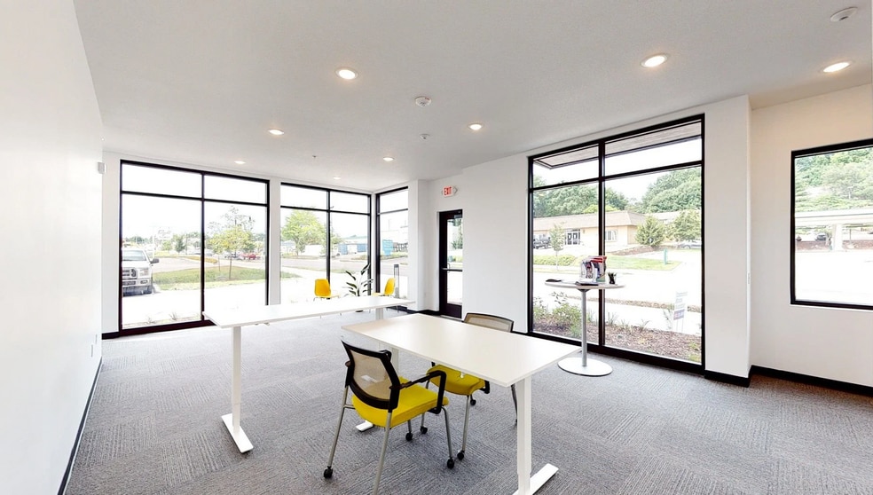 More Photos Of 6115 Nieman Rd, Shawnee Apartments For Sale