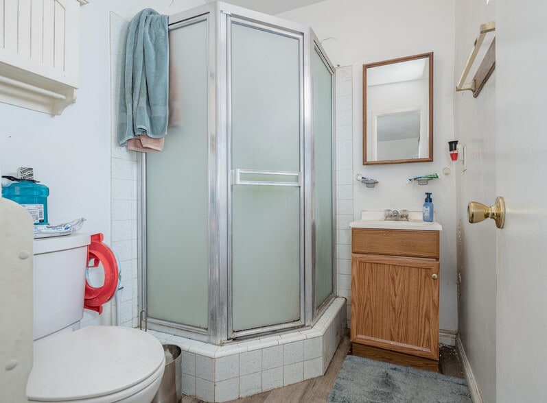 More Photos Of 10921 Walnut St, Los Alamitos Apartments For Sale