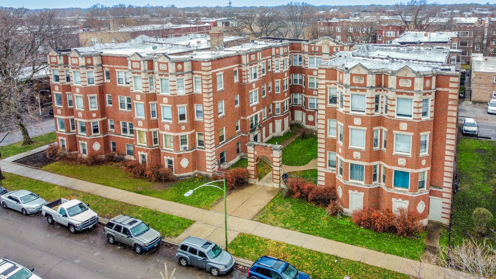 Primary Photo Of 8054 S Ingleside Ave, Chicago Apartments For Sale