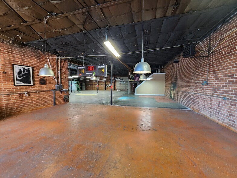 More Photos Of 517 Evans Ave, Reno Warehouse For Lease
