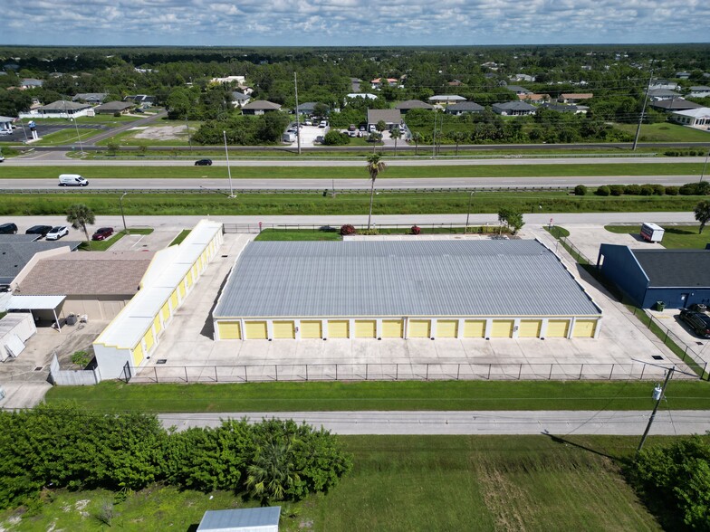 More Photos Of 3985 S Access Rd, Englewood Self Storage For Sale